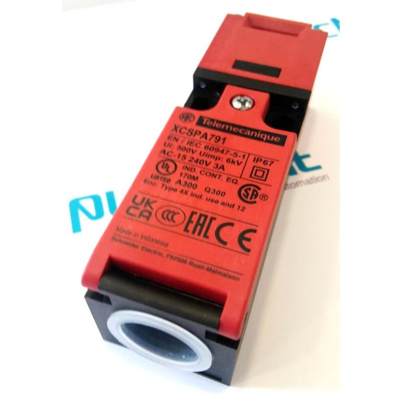XCSPA791 Interruptor de posición de seguridad por pestillo NC+NC