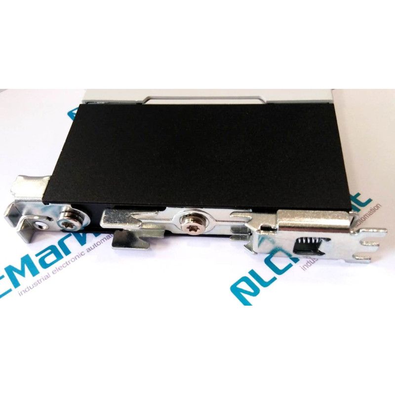 RGC1A23A25KKE SSR Relé estático a carril DIN con disipador 30A AC/AC
